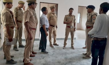 पुलिस अधीक्षक ने निर्माणाधीन फायर स्टेशन का किया निरीक्षण