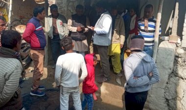 शॉर्टसर्किट से घर में लगी आग विधायक श्याम सुन्दर भारती ने पहुंच कर किया आर्थिक मदद व हर संभव मदद का दिया आश्वासन