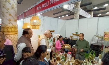 उद्यान मंत्री दिनेश प्रताप सिंह ने बेंगलुरु में योग एवं नेचुरौपैथी एवं ऑर्गेनिक व जैविक खेती हेतु प्रतिभाग किया