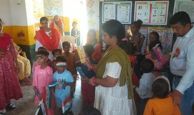 प्रा.वि.संदाना प्रथम में स्वतंत्रता दिवस पर बच्चों ने दिखाए जलवे, मोह लिया मन, सरकारी स्कूल के बच्चे भी किसी से कम नहीं है यह साबित कर दिखाया