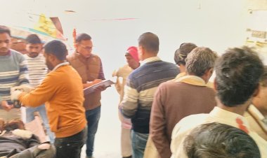 रफ्तार का कहर: अनियंत्रित टेम्पो व बाइक की जोरदार भिड़ंत, दो युवक गंभीर, जांच पड़ताल में जुटी पुलिस