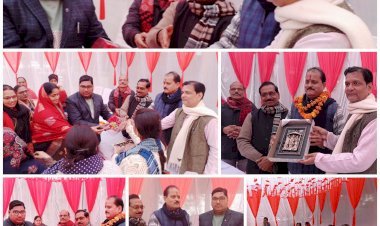 वरिष्ठ प्रशासनिक अधिकारी की सम्मान जनक पूर्ण हो रही शासकीय अधिवर्षता आयु के अवसर पर दी गई भावभीनी विदाई, केक काटकर मनाया गया पत्रकार का जन्मदिन
